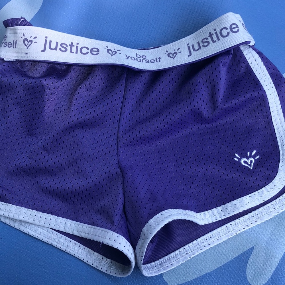 “NWOT” justice short w/ foldable waist band. Sz.7